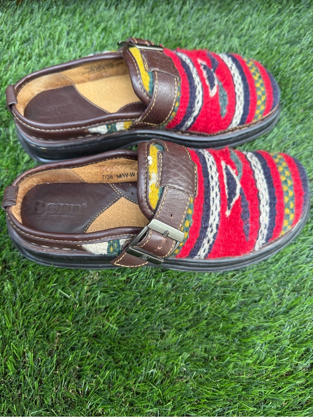 Born Women’s Southwest Aztec Wool Blanket Leather Buckle Shoes Mexico - Picture 5 of 7